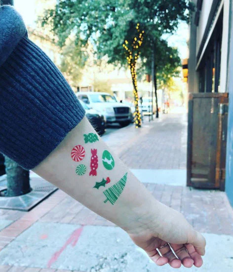 Glitter Gingerbread Christmas Fake Tattoos (16 Tattoos) - Image 4