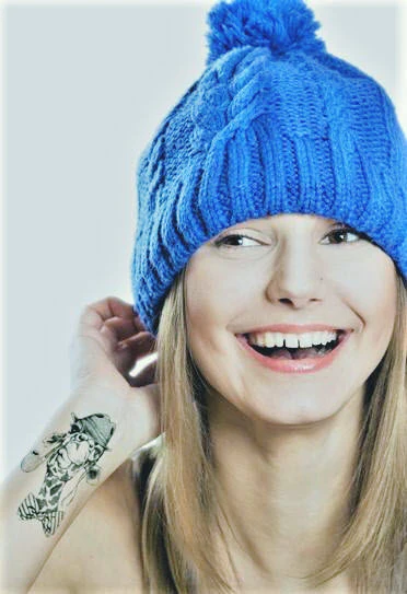 Hipster Black Giraffe Tattoo - Image 3
