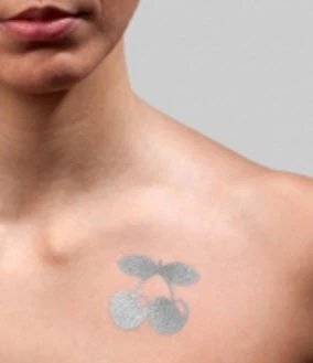Midnight Silver Temporary Tattoo Spray 50 ml + 3 Stencils - Image 4