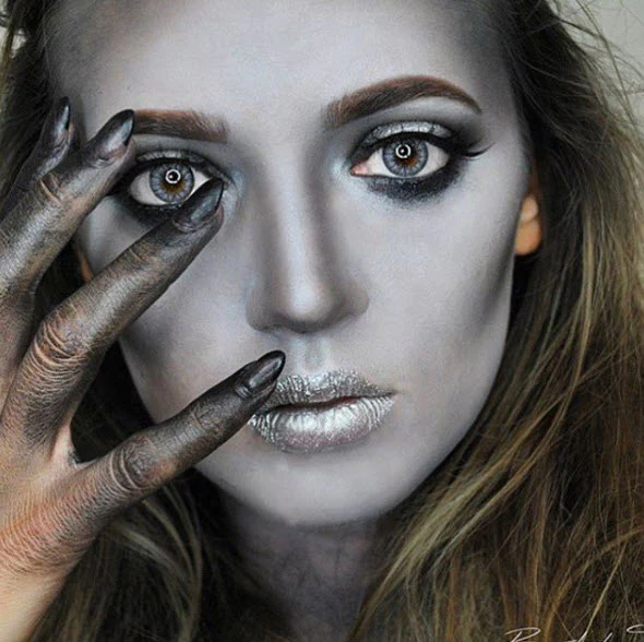 Silver Glitteratti Violent Lips - Image 3